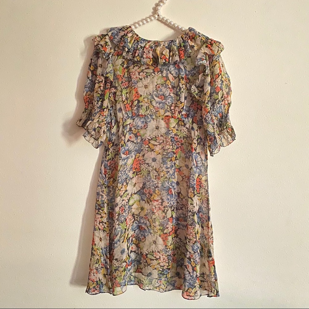 Sold 💕Doen Baudoin silk dress in Alice floral - Picture 7 of 8